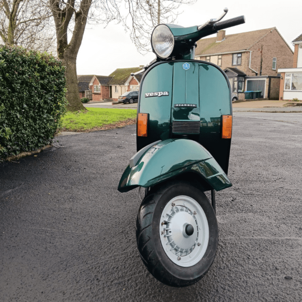 1997 Vespa PX 200 E with 21 BHP Malossi 221 Engine - Monday 10th February - Image 9